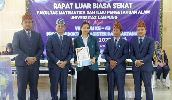 Gambar berita: Tiga Mahasiswa Jurusan Biologi Raih Predikat Lulusan Terbaik pada Yudisium ke-43 FMIPA Unila